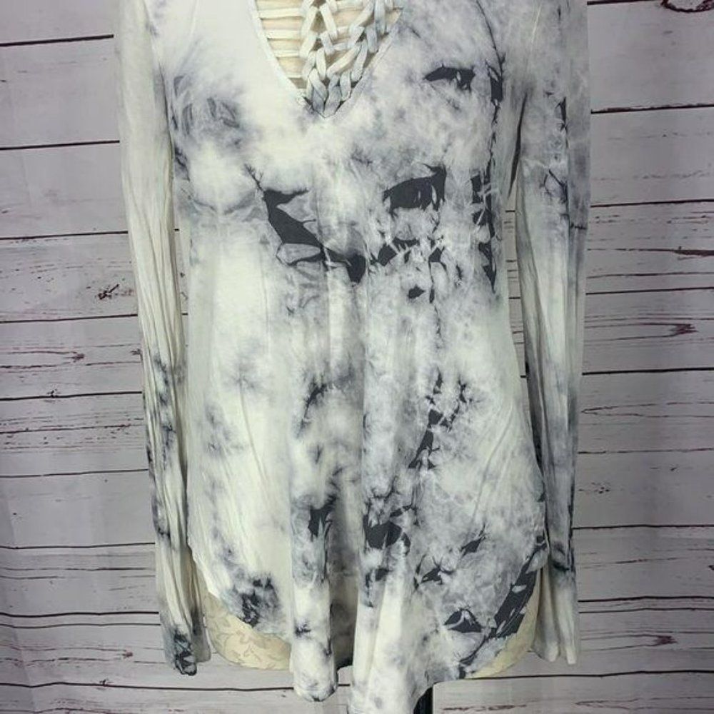 American Eagle Woman's Gray Black Tie Dye Long Sleeve Top Blouse Size Small - Picture 6 of 8